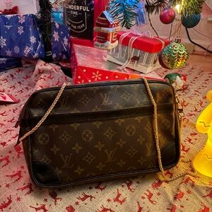 Louis Vuitton Compiegne 28 crossbody bag purse handbag tote clutch pouch pochett